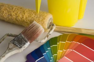 Как покрасить стены в квартире – инструменты, материалы и порядок работ