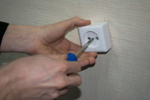 Замена выключателя света в квартире – простая инструкция сложной работы для новичков