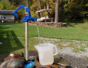 Абиссинский колодец – бесплатная питьевая вода на загородном участке