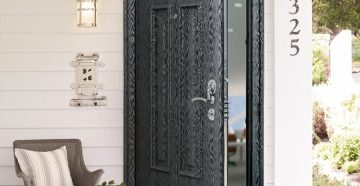 Входная дверь с декоративными элементами: как выбрать стиль