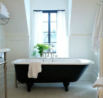 Дизайн интерьера: как вписать чугунную ванну в современные ванные комнаты