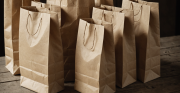 Бумажные пакеты от производителя: надежное решение для бизнеса и подарков