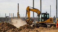 Вибропогружатель: принцип работы, выбор и применение в свайных работах